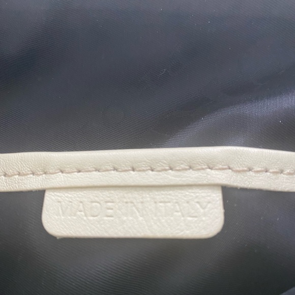 Burberry Prorsum feather leather handbag - Picture 7 of 11